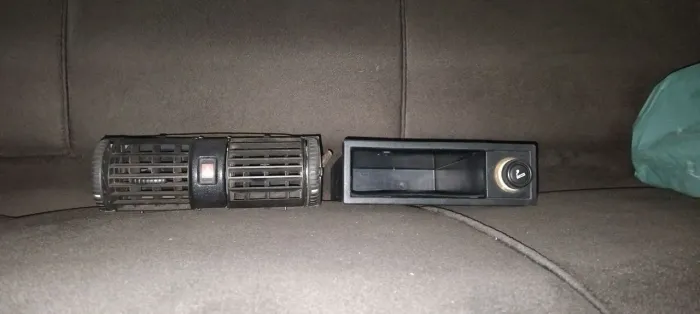 Vendo porta objetos e difusores de ar condicionado astra 1998/2011