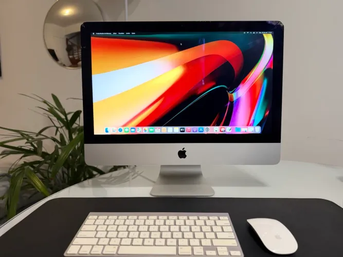 iMac 2014 - 21.5 Tela Retina + Magic Mouse e Keyboard