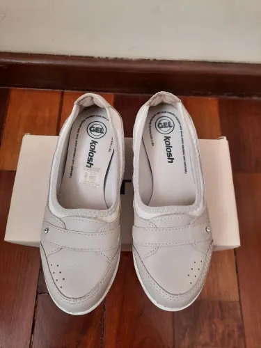 Tênis feminino