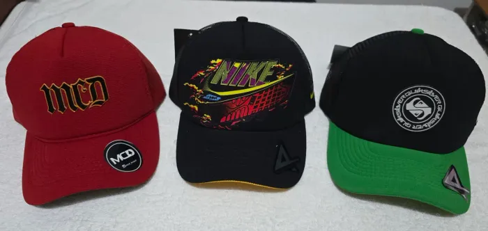 Bonés da MCD, Nike e Quiksilver de tela