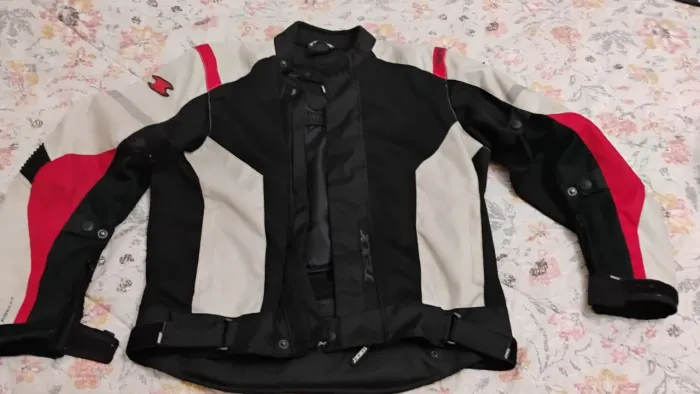 Vendo conjunto roupa para Motocicleta TEXX
