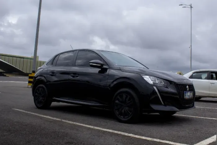 Peugeot 208 Like 1.0 Flex 6V 5P Mec. 2024