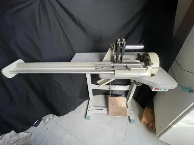 Máquina de cortar viés