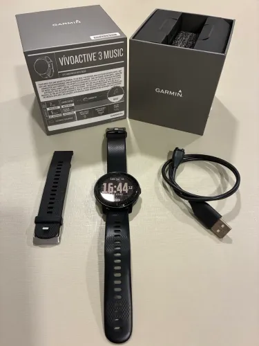 Smartwatch Garmin Vivoactive 3 Music - Usado