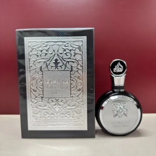 Perfume Fakhar Black Lattafa Eau de Parfum 100mL Original Novo Lacrado