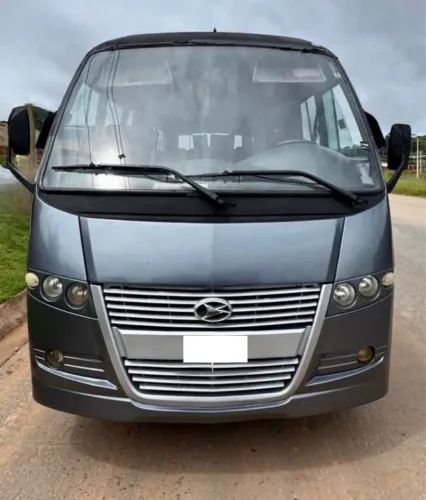 Volare w8 turismo/32 lugares