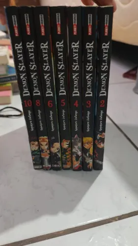 Kit 7 Mangás Demon Slayer Panini (Volumes 2, 3, 4, 5, 6, 8, 10)