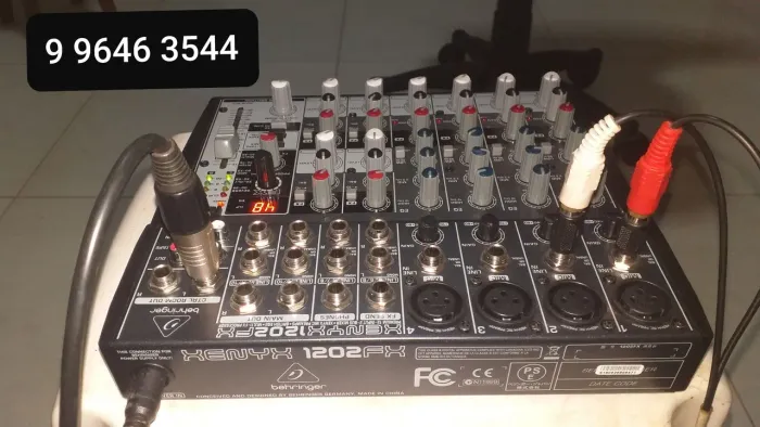 Mesa de som xenyx 1202 Fx nova