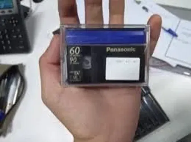 FITA MINI DV - Do Analógico ao Digital: Digitalização Profissional de Fitas Mini DV