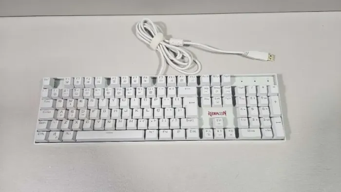 Teclado mecânico Redragon K551W