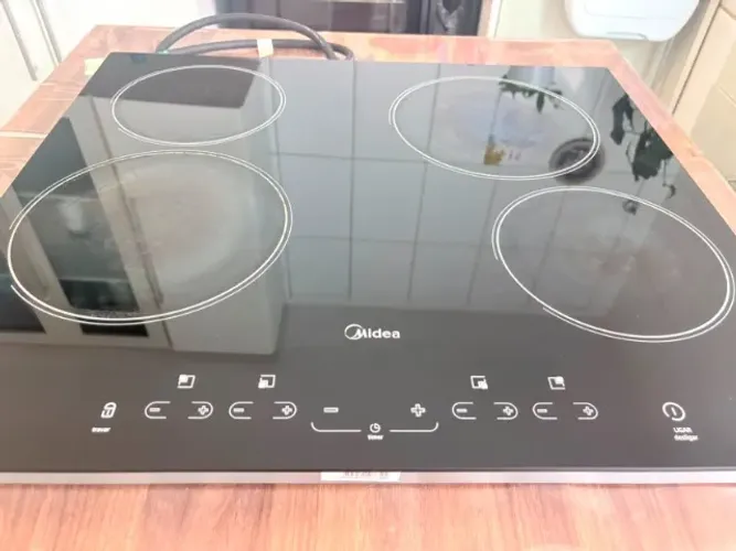Cooktop Vitrocerâmico 4 Bocas ELÉTRICO
