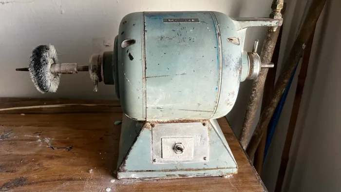 Torno de Polimento Protético 220v 