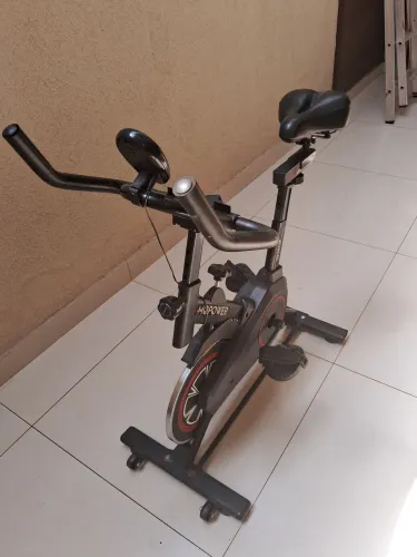 Bicicleta para exercícios