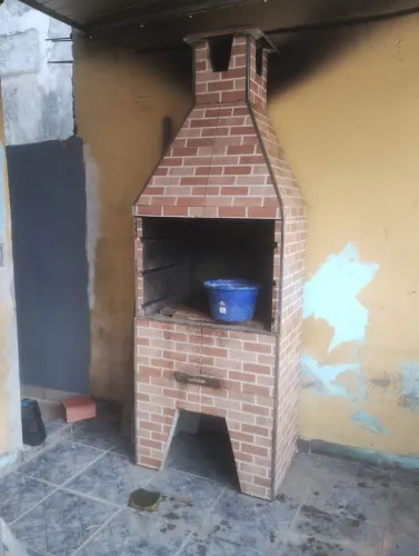 Vende se churrasqueira