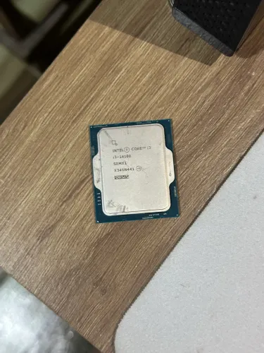 Processador Intel i3-14100
