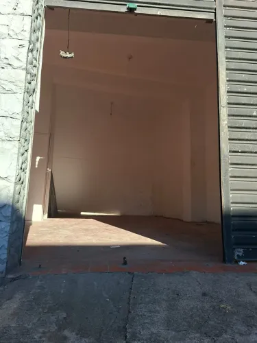Loja de rua para locação em Parque Peruche, 37m²