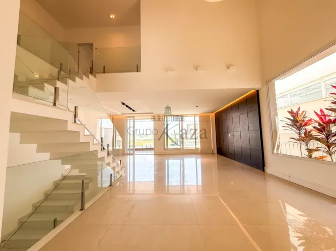 Oportunidade - Casa Condomínio - Urbanova - Residencial Jaguary - 4 Dormitórios - 450m² -