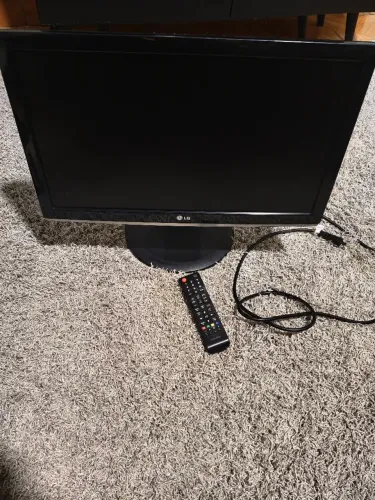 TV/ monitor LG 22
