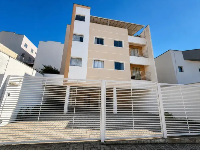 Apartamento com 3 dormitórios para alugar, 90 m² por R$ 3.150,00/mês - Pouso Alegre