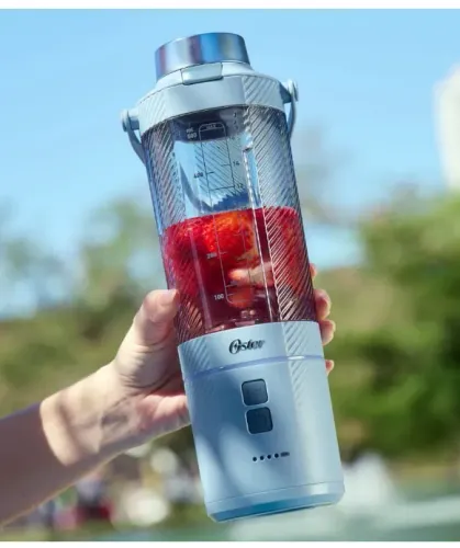 Liquidificador portátil sem fio Blender GO Max Oster 