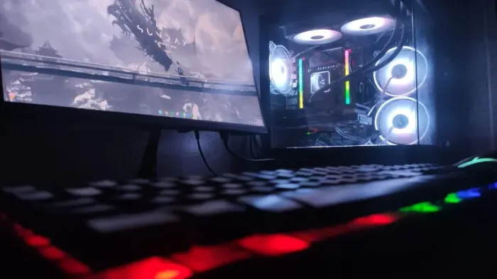 PC GAMER XEON E5 2680 V4 + RX 580 8GB + 32GB RAM DDR4 + MONITOR INCLUSO