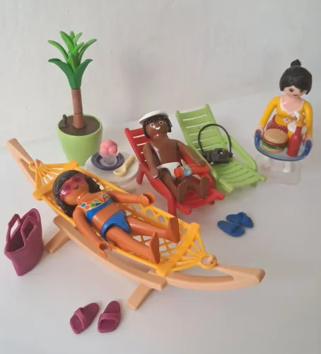 Playmobil Tema: Piscina Banho de Sol (Preço Negociável Levando + Peças)