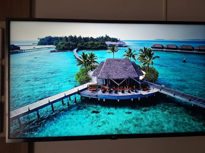 TV LG LED 4K 43 pol