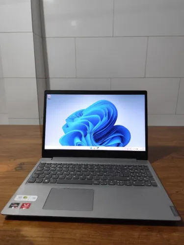 Notebook Lenovo IdeaPad S145 AMD Ryzen 5 | 12GB RAM | SSD 466GB | Radeon Vega 8 | Windows