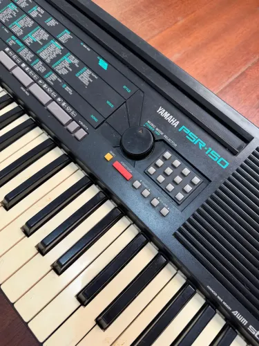 Teclado Yamaha PSR-150