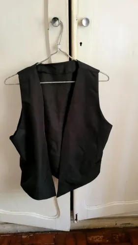 Colete preto sem botão G