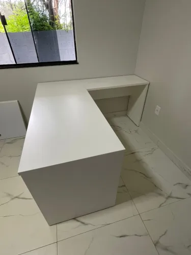 MESA DE ESCRITORIO 1.50x1.50 LOJA IKONOFFICE 