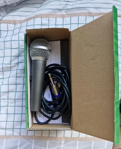 Vendo um microfone