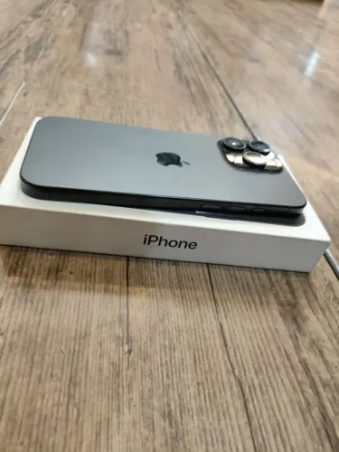 iPhone 16 Pro Max 256gb preto