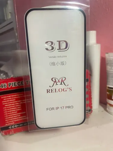 Película 3d 16 ao 17 pro Max