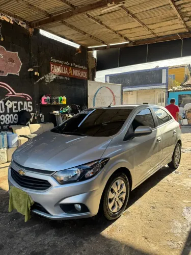 Chevrolet Onix Hatch LT 1.0 8V Flex Mec. 4P 2019