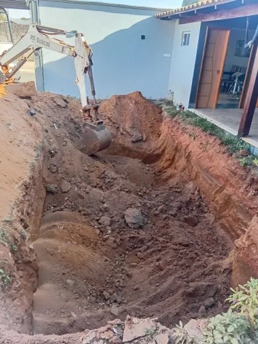 Fazemos escavação de picinas agilidade