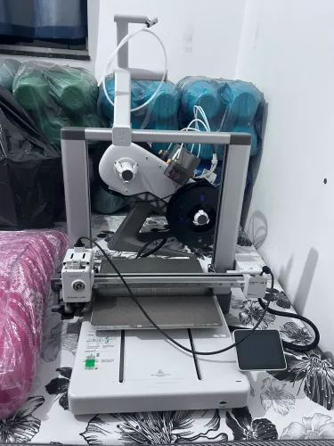 Vende se Impressora 3D labu 1