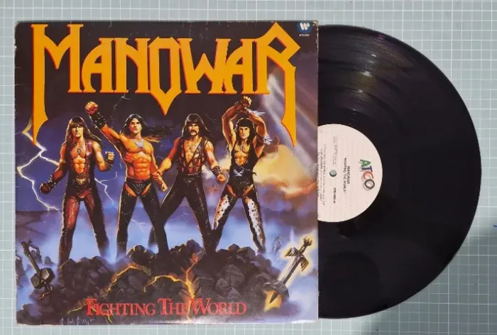 lp vinil manowar fighting the world