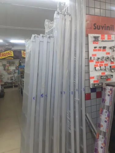 escada extensiva de aço 6 degraus 2,98 alt  229,90 a vista 