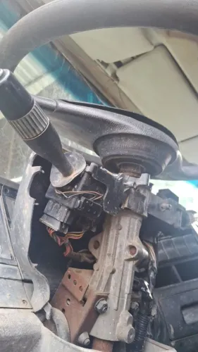 Eletricista de caminhões máquinas carros 
