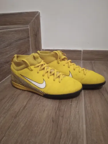 Chuteira Nike N/35