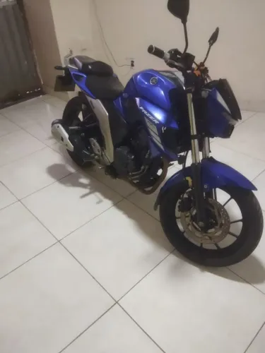 Fazer 250