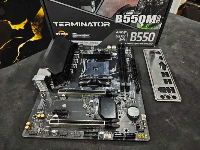Placa mãe MAXSUN B550m