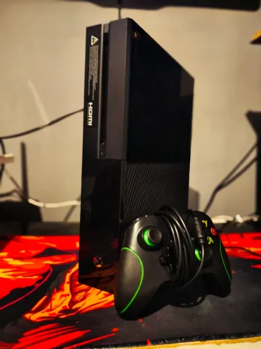 Xbox One 365GB + Controle + Jogos | Funcionando Perfeitamente