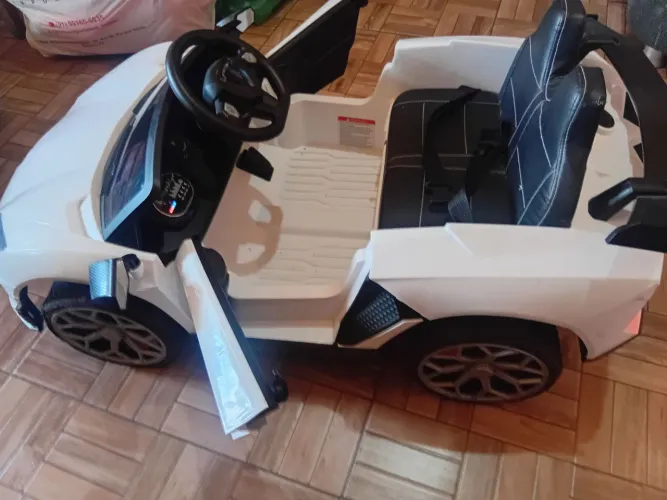 Carrinho elétrico infantil Lamborghini