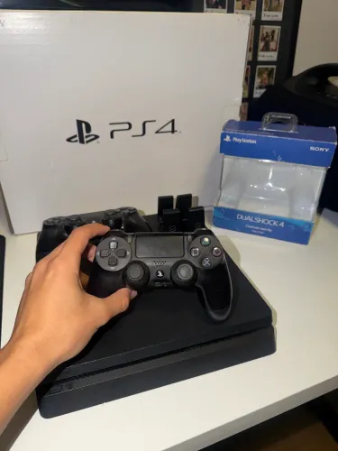 PlayStation 4