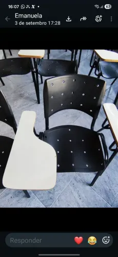 Cadeira universitária com mesa lateral de apoio (prancheta) unidade R$20, ou 28 por R$560,