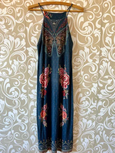 Vestido midi Farm TAM M