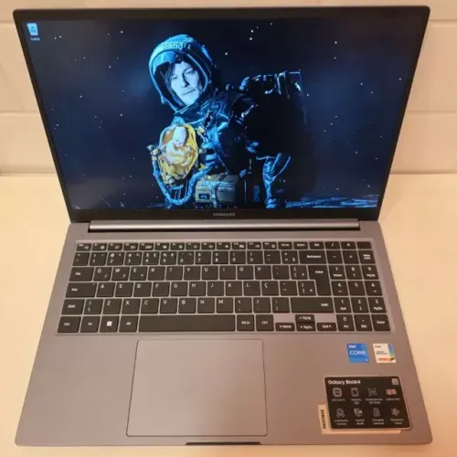 Notebook Samsung GalaxyBook4 i5 13th - 8Gb Ram - SSD