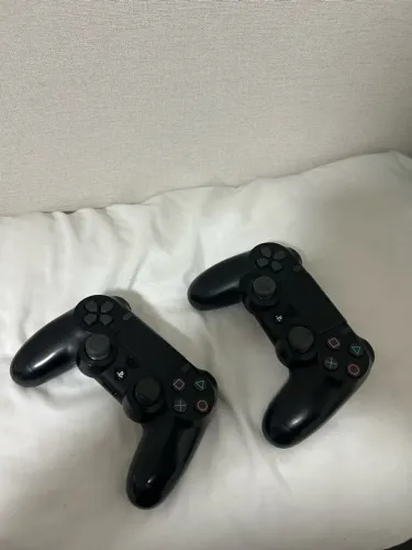 2 Controles PS4